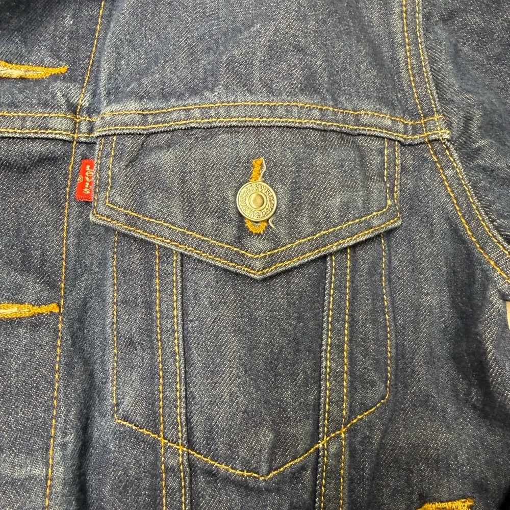 Levi's  70507 Denim Jacket Trucker Standard  Mens Size Medium Denim Blue